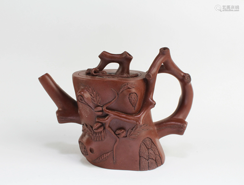 Chinese Zisha Teapot