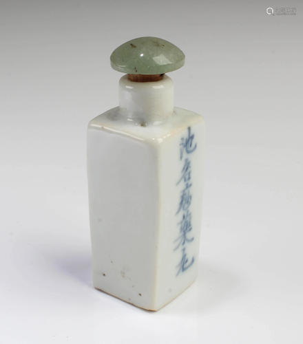 Chinese Porcelain Snuff Bottle