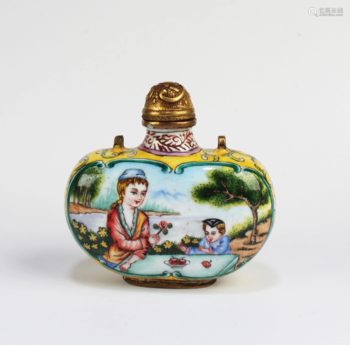 Chinese Gilt Bronze Enamel Snuff Bottle