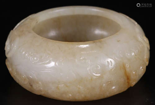 HETIAN JADE CARVED INCENSE HOLDER