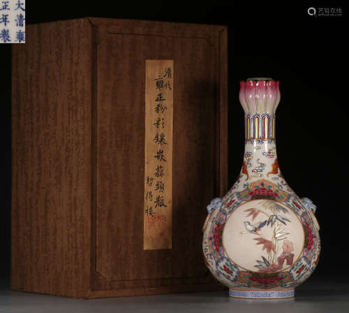 DAQINGYONGZHENGNIANZHI MARK FAMILLE ROSE GLAZE VASE