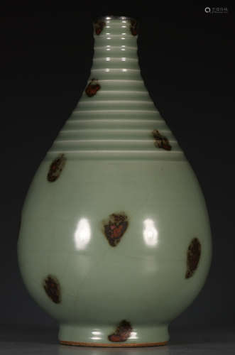 LONGQUAN YAO VASE