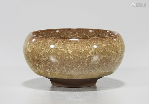 Ceramic Crackle Glazed Celadon Colored Waterpot