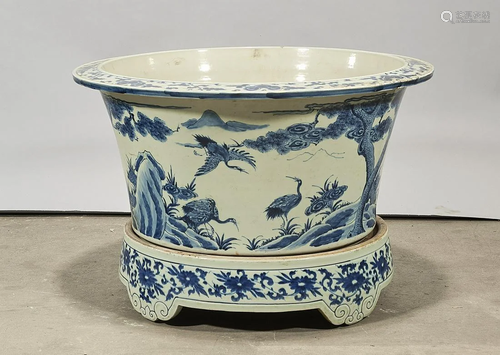 Chinese Blue and White Porcelain Jardiniere