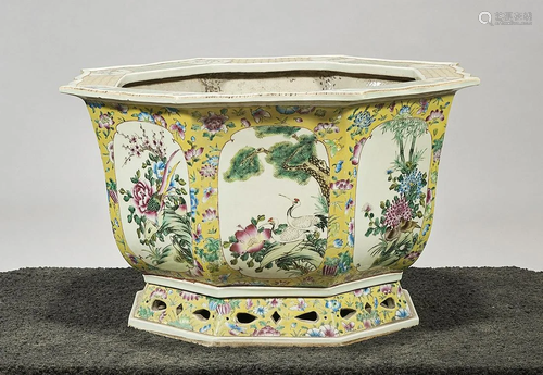 Chinese Enameled Porcelain Octagonal Jardiniere