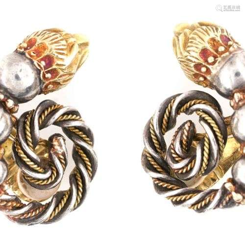 ZOLOTAS Paire de clips d’oreille figurant deux têt…