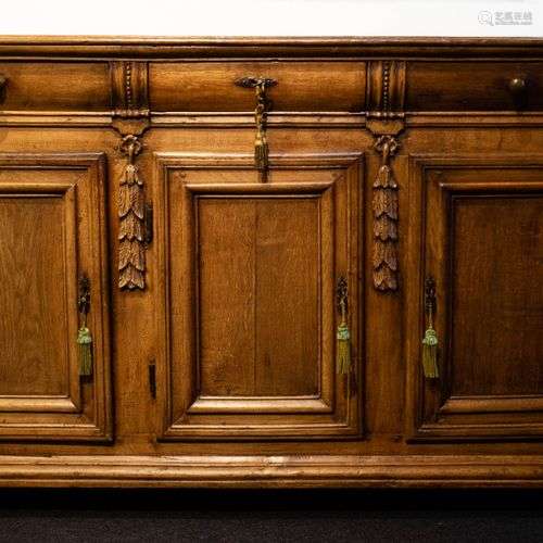 Oak dressoir Namur 18th century