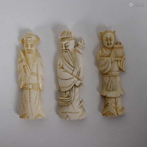 Lot with 3 Japanese figures