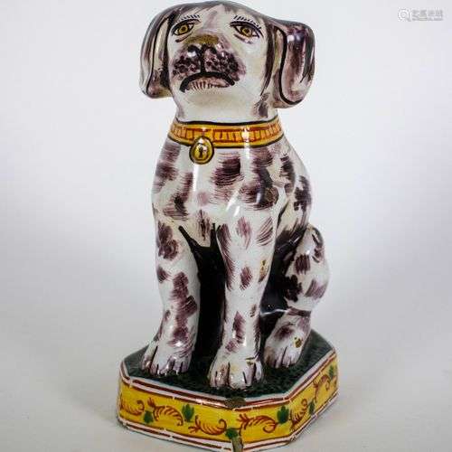 Porcelain dog Delft