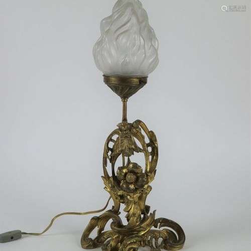 Art Nouveau bronze lamp