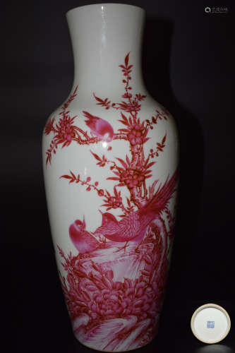 胭脂红釉喜鹊登梅观音瓶