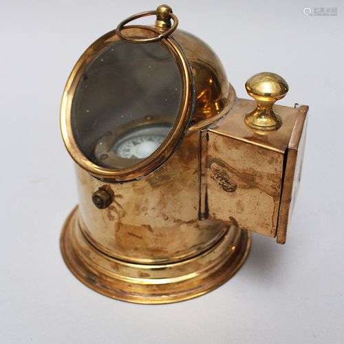 Marine Compass, brass polished 20 th Century. 18 c…