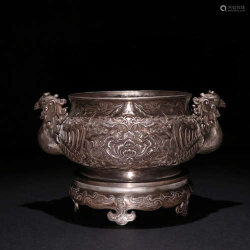 A FLORAL CARVED SILVER DOUBLE PHOENIX EARS CENSER