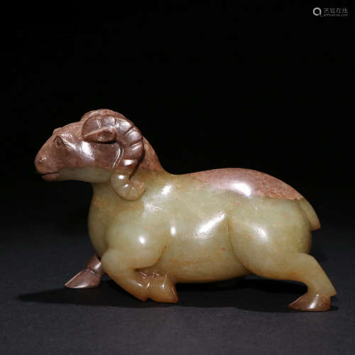 A HETIAN JADE CARVED SHEEP ORNAMENT