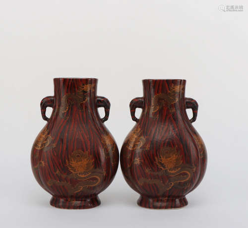 A PAIR OF WOOD GRAIN GLAZE DRAGON PATTERN PORCELAIN ZUN VASE