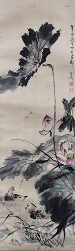 A CHINESE FLOWER&BIRD PAINTING SCROLL WANG XUETAO MARK