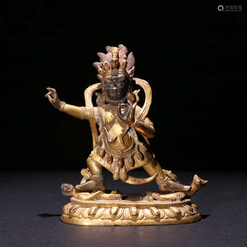 A GILT-BRONZE BUDDHA STATUE