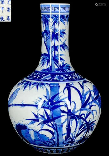 KANGXI MARK BLUE&WHITE GLAZE VASE