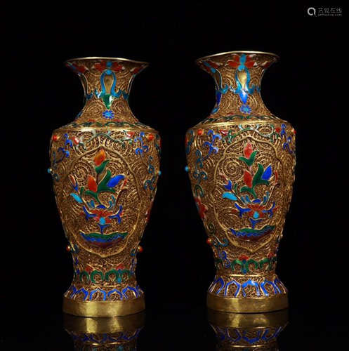 PAIR OF GILT BRONZE VASE WITH FILIGREE