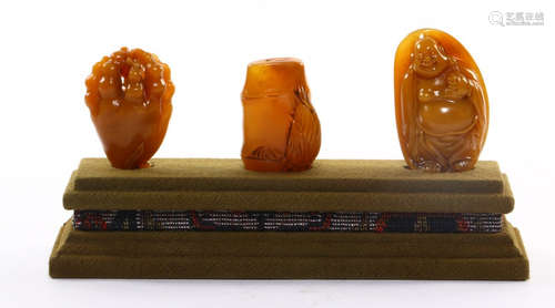 SET OF TIANHUANG STONE SEAL CARVED WITH BUDDHA&BAMBOO