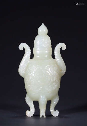 HETIAN JADE VASE CARVED WITH BEAST PATTERN