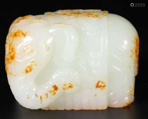 HETIAN JADE CARVED ELEPHANT