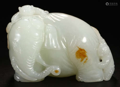 HETIAN JADE CARVED FIGURE