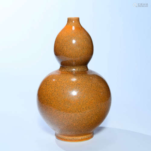 A Yellow Glazed Double Gourd-shaped Vase