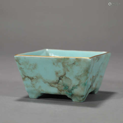 A STONE-GRAIN GLAZE PORCELAIN CUP