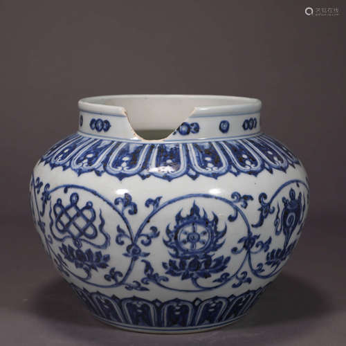 A BLUE AND WHITE LOTUS AND EIGHT TREASURES PORCELAIN JAR