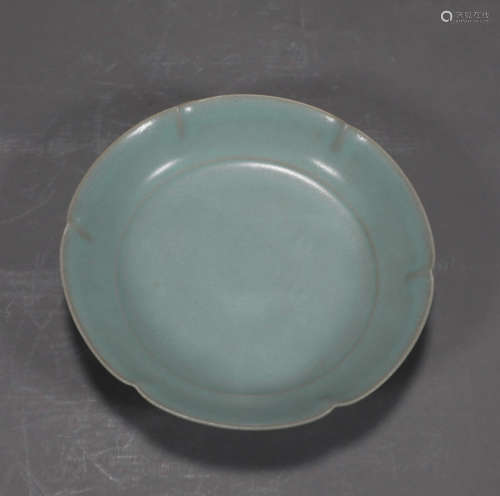 A RU KILN CELADON GLAZED PORCELAIN PLATE