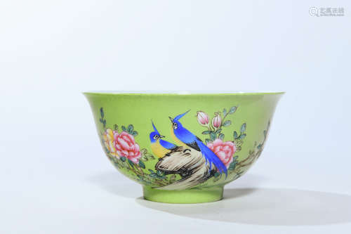 A GREEN GLAZED BIRD AND FLOWER PORCELAIN BOWL