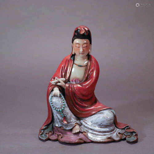 A FAMILLE ROSE PORCELAIN GUANYIN STATUE