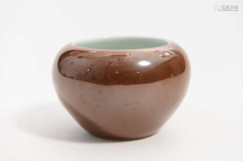 A BROWN-GLAZED PORCELAIN WATER COUPE