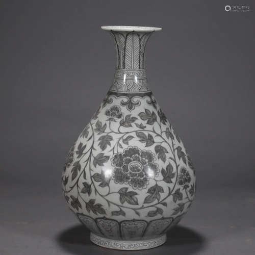 AN UNDERGLAZE RED PEONY PORCELAIN YUHUCHUN VASE