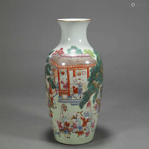 A FAMILLE ROSE FIGURE PORCELAIN VASE