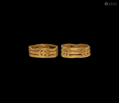 Byzantine Gold Ring with Crosses