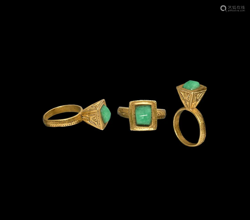 Byzantine Gold Ring with Emerald