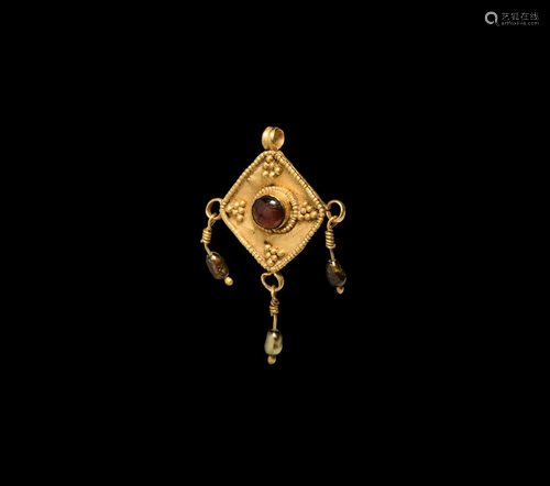 Roman Gold Pendant with Gemstones