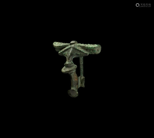 Roman Trumpet Bow Brooch