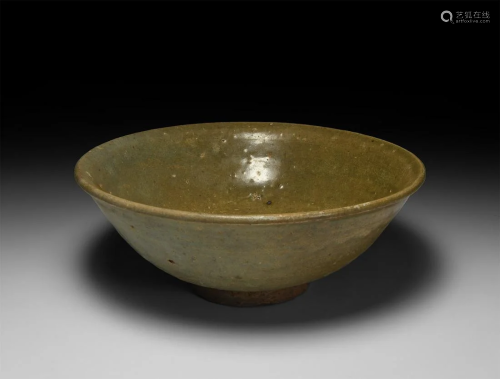 Chinese Ming Green Glazed Bowl