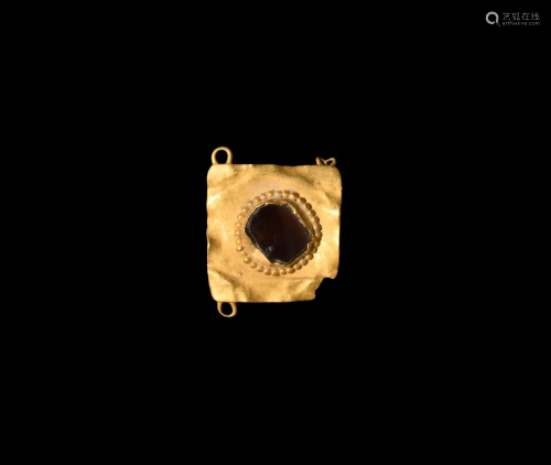 Byzantine Gold Bracelet Section with Cabochon