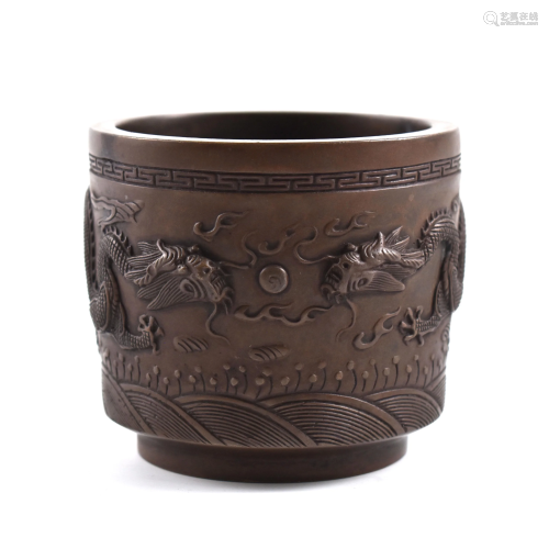 A FINE CHINESE BRONZE CENSER