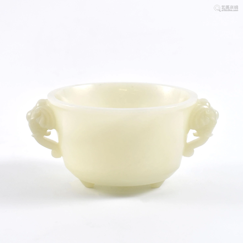 A FINE CHINESE CARVED WHITE JADE CENSER