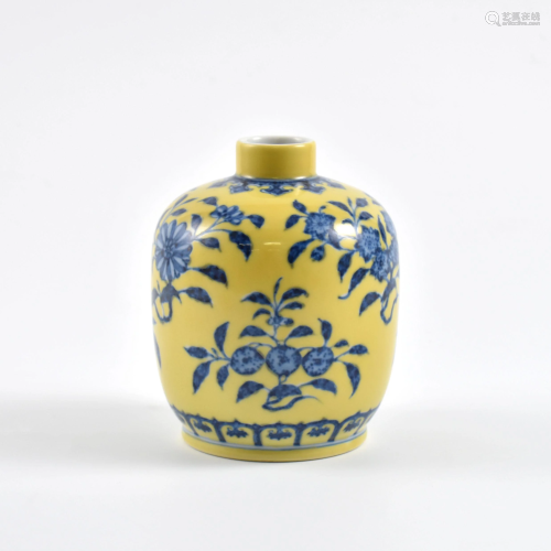 A FINE CHINESE BLUE FOLRAL ON YELLOW GROUND JAR