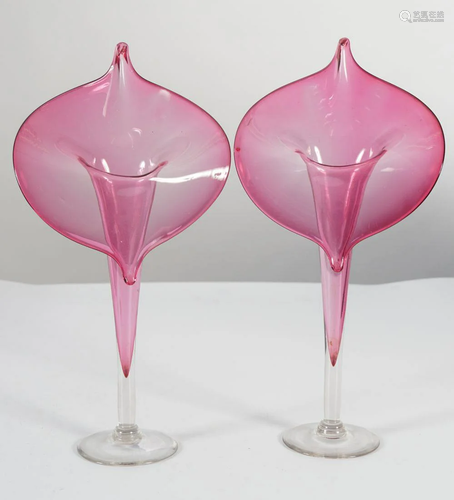 PAIR OF NINETEENTH-CENTURY CRANBERRY VASES