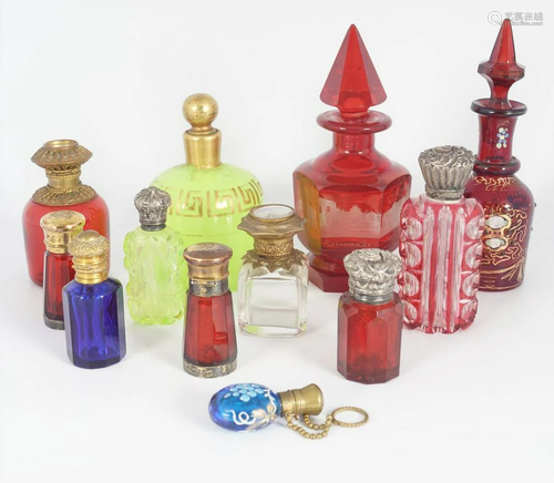 COLLECTION OF 12 GLASS PERFUME BOTTLES