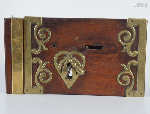 18TH-CENTURY DUBLIN BRASS MOUNTED LOCK