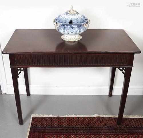 18TH-CENTURY PERIOD ADAM SIDE TABLE