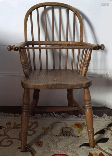 ANTIQUE PROVINICIAL CHILD'S WINDSOR CHAIR